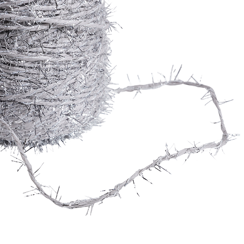 Papiergarn gemischt mit Metallfaden